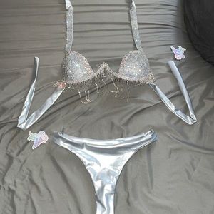 Silver Rhinestone Set